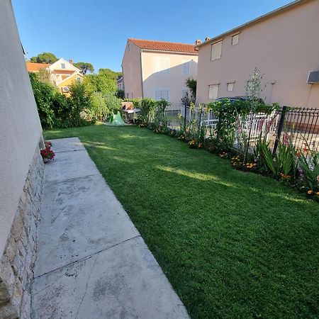 Julia Apartment Biograd Na Moru Luaran gambar