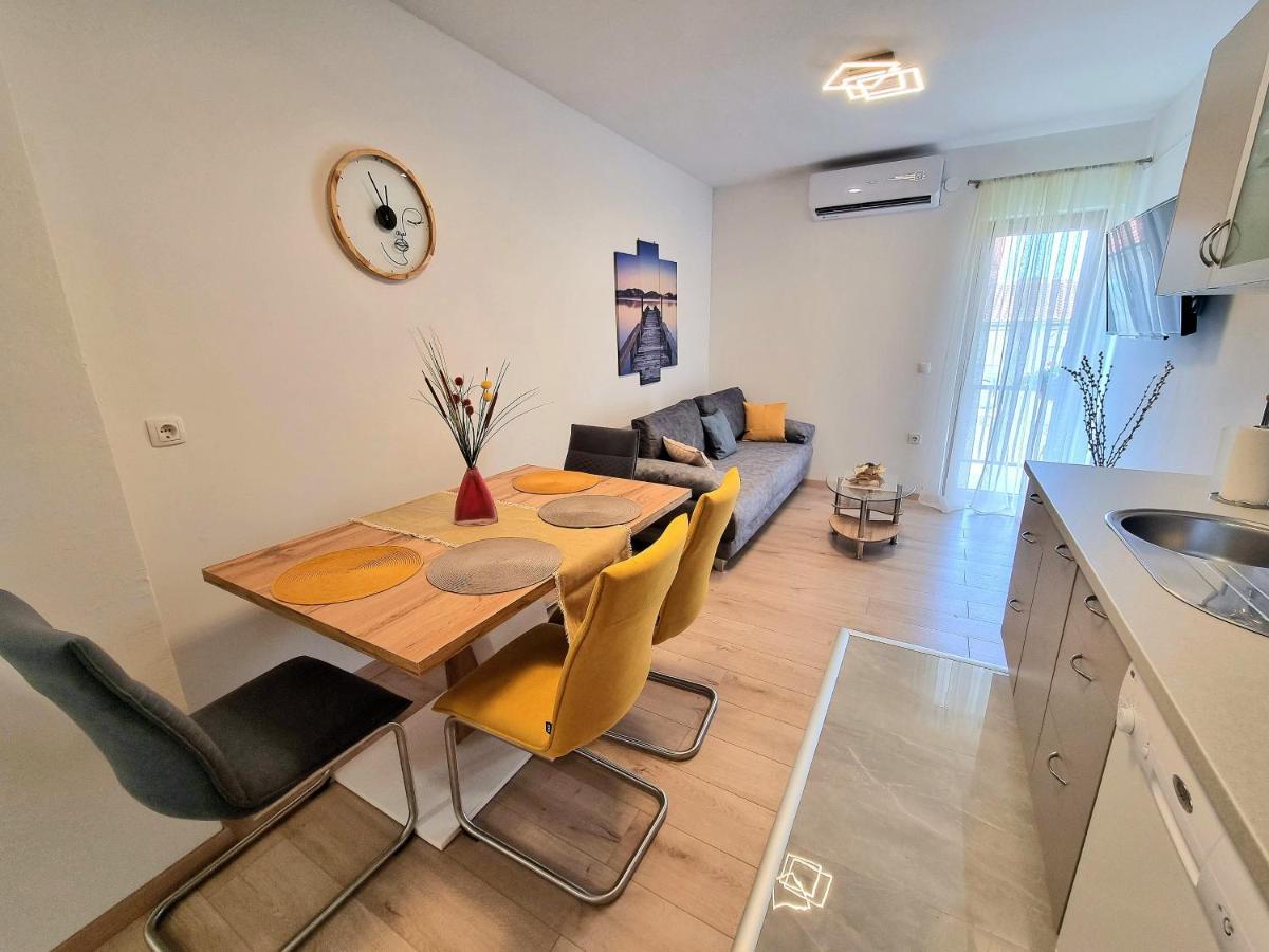 Julia Apartment Biograd Na Moru Luaran gambar