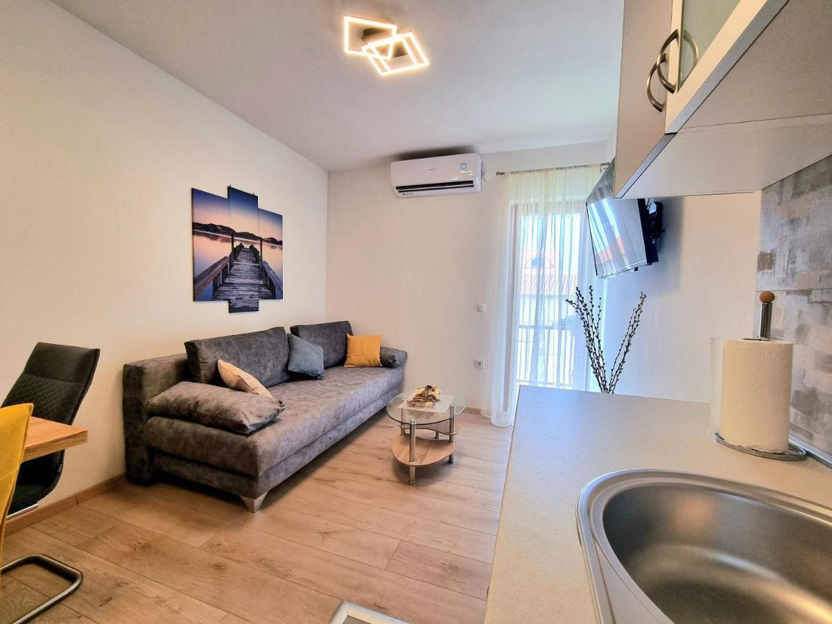 Julia Apartment Biograd Na Moru Luaran gambar