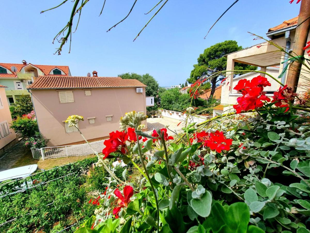 Julia Apartment Biograd Na Moru Luaran gambar