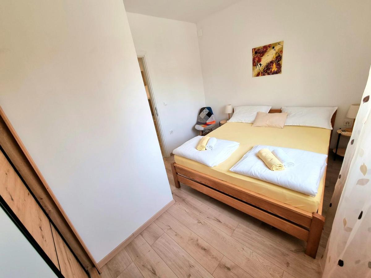 Julia Apartment Biograd Na Moru Luaran gambar