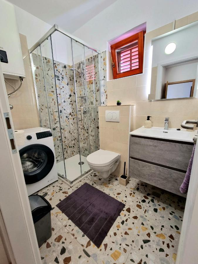Julia Apartment Biograd Na Moru Luaran gambar